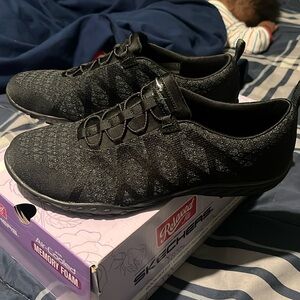 Skechers Air Cooled Memory Foam size 9.5 in women worn once machine washable